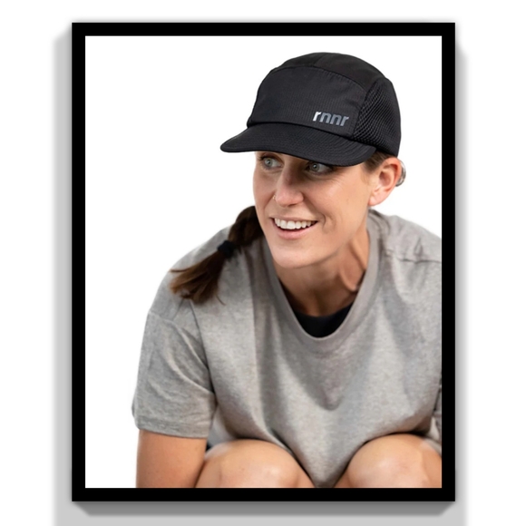 Blackout Distance Running Hat - Picture 2 of 9